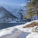펜션 Architectural Lake View Chalet, Achensee *