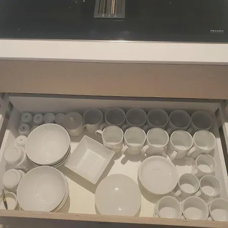 Urban Mountain Splitlevel With View