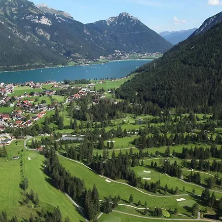 Holiday home Urban Mountain Splitlevel With View Maurach (Achensee)