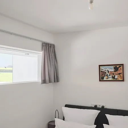 Urban Mountain Splitlevel With View Holiday home *