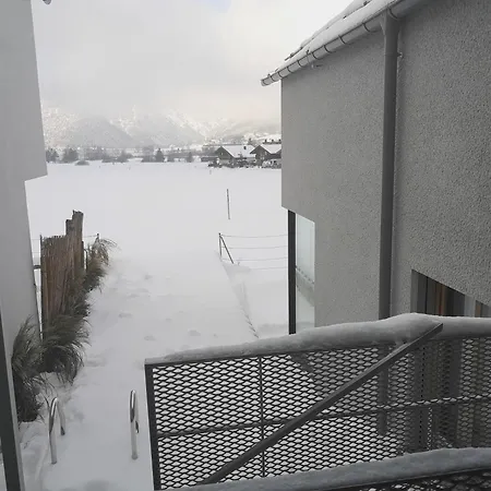 Urban Mountain Splitlevel With View Casa vacanze *