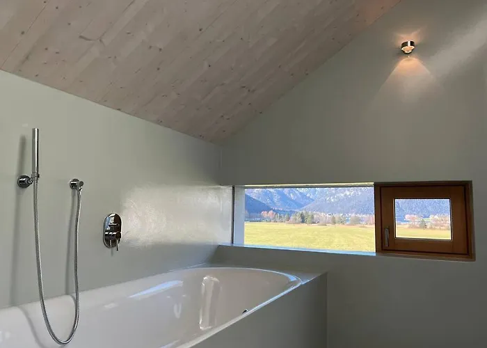 Prázdninový dům Achensee Designer View Chalet, Modern Split-level For 8