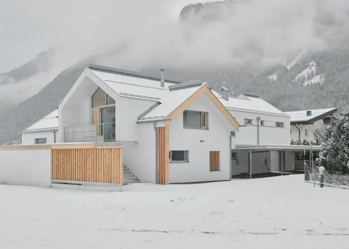 Architectural Lake View Chalet, Mountain Urban Achensee 펜션 *