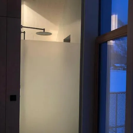 Semesterbostad Urban Mountain Splitlevel With View Maurach (Achensee)