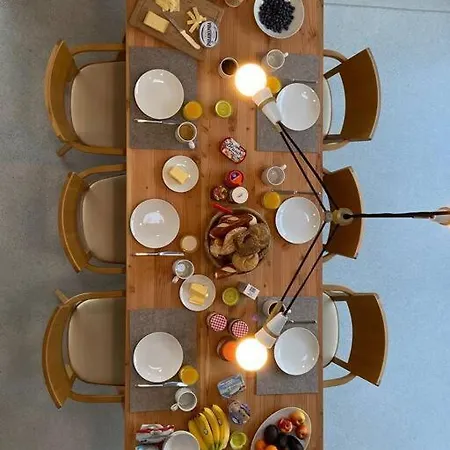 Urban Mountain Splitlevel With View Semesterbostad Maurach (Achensee)