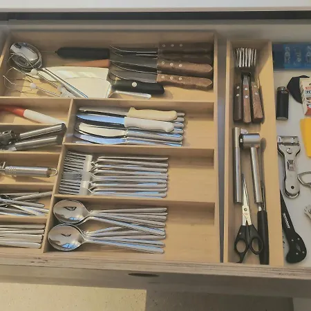 Urban Mountain Splitlevel With View Semesterbostad